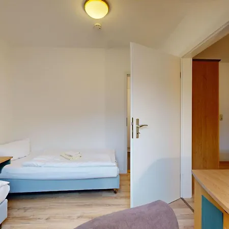 Appartementhaus Binzer Sterne 39 * Binz